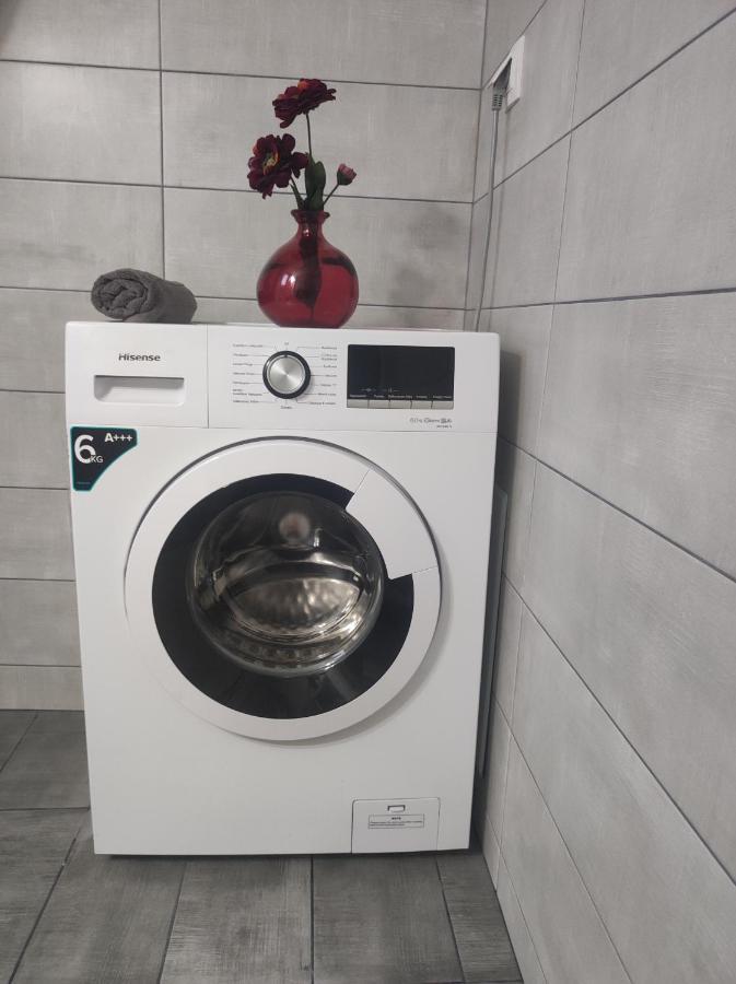 شقة Cozy And Friendly Flat In نافبليو المظهر الخارجي الصورة