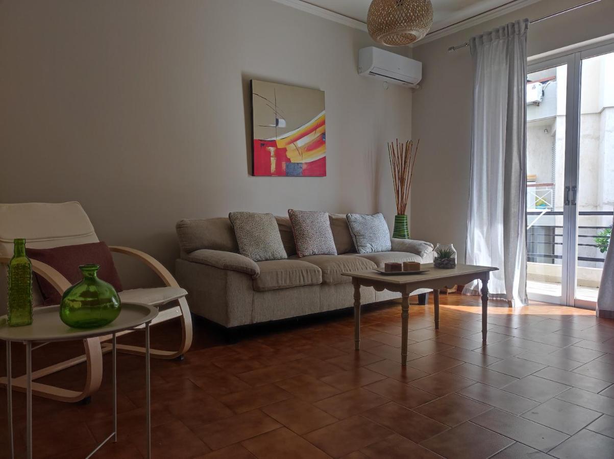 شقة Cozy And Friendly Flat In نافبليو المظهر الخارجي الصورة